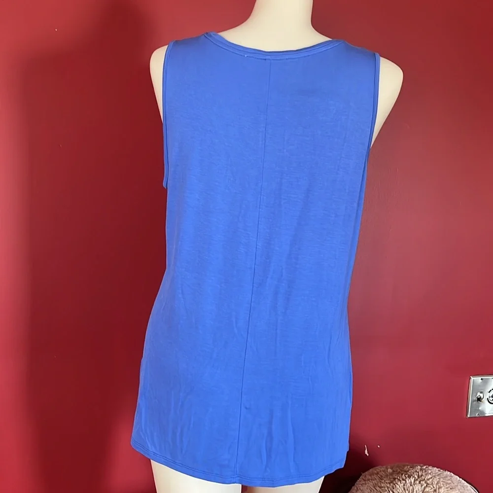 BNWOT White House black market dressy tank - Picture 5 of 12